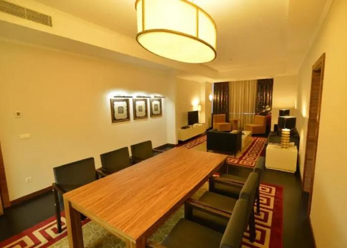 Gostinitsa Yuribej Hotel