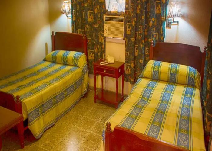 Hotel Dos Mares