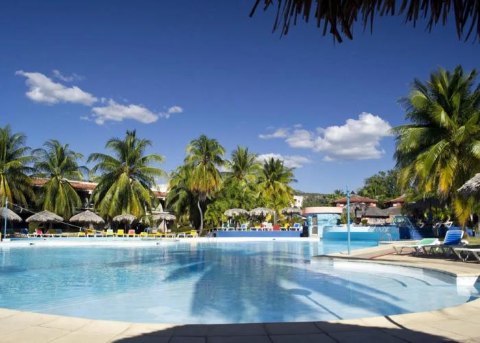 Club Amigo Ancon