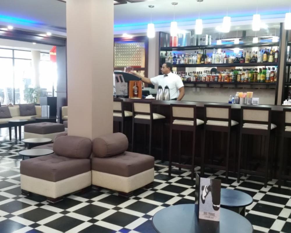 фото Comodoro