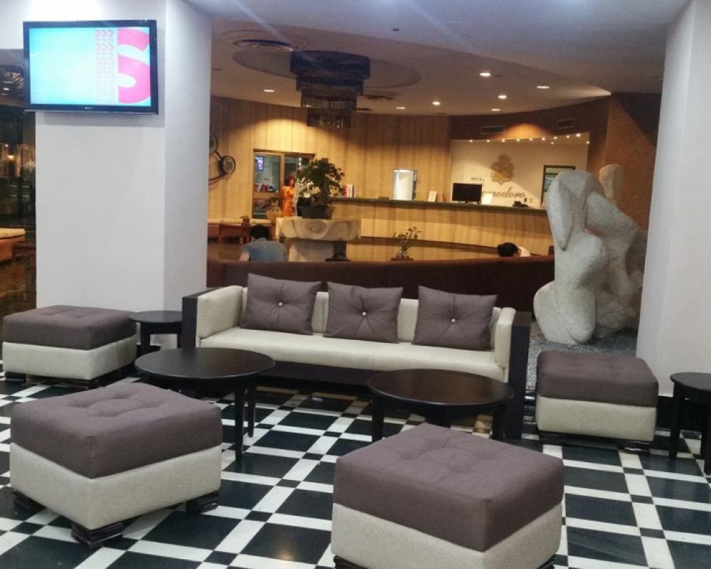 фото Comodoro