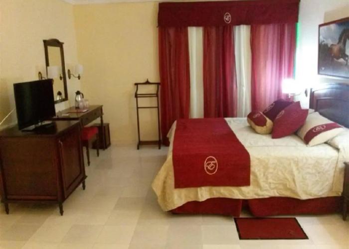 Hotel E Caballeriza