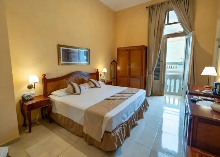 Hotel E Saratoga