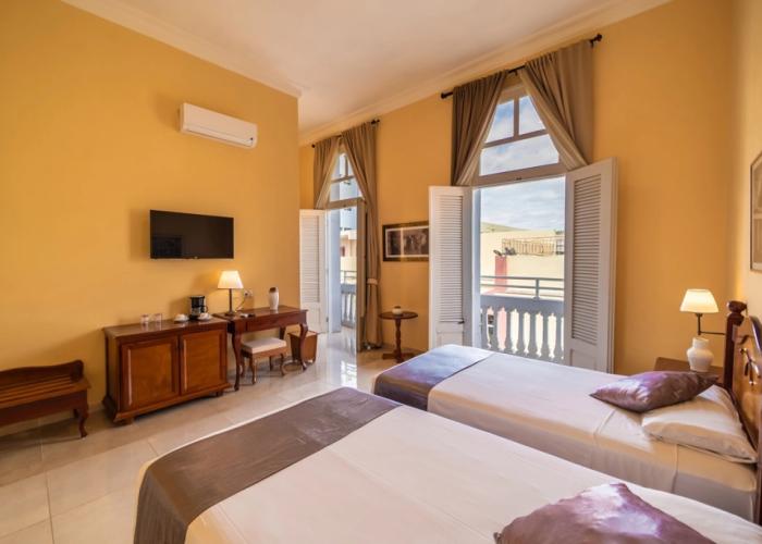 Hotel E Saratoga