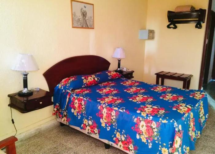 Hotel CamagA¼ey
