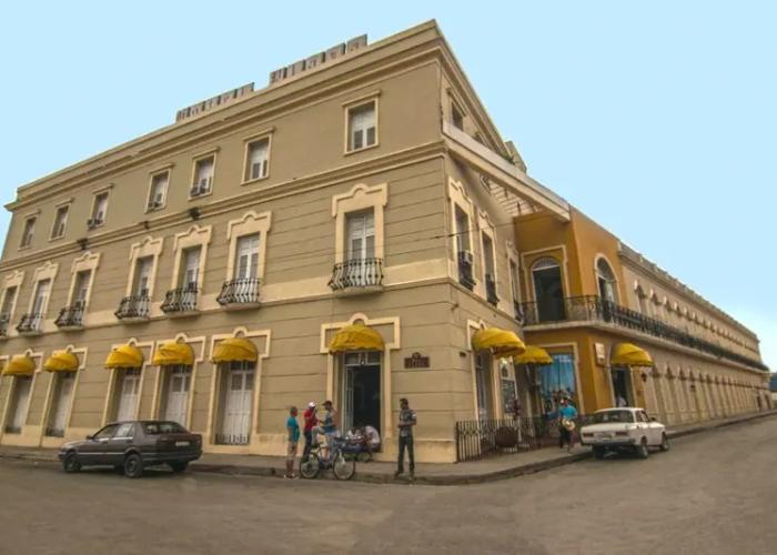 Hotel Plaza