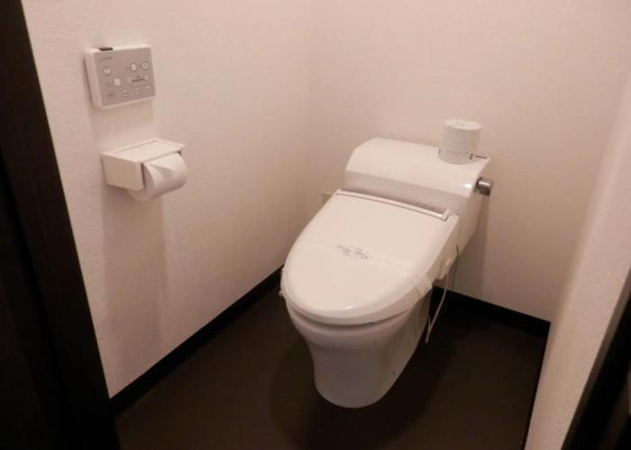 Hiroshima Peace Hotel - Hostel