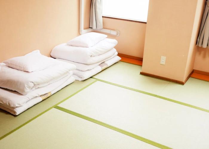 Hiroshima Peace Hotel - Hostel