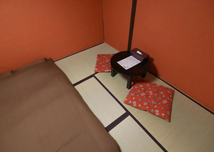 J-Hoppers Hiroshima Guesthouse - Hostel