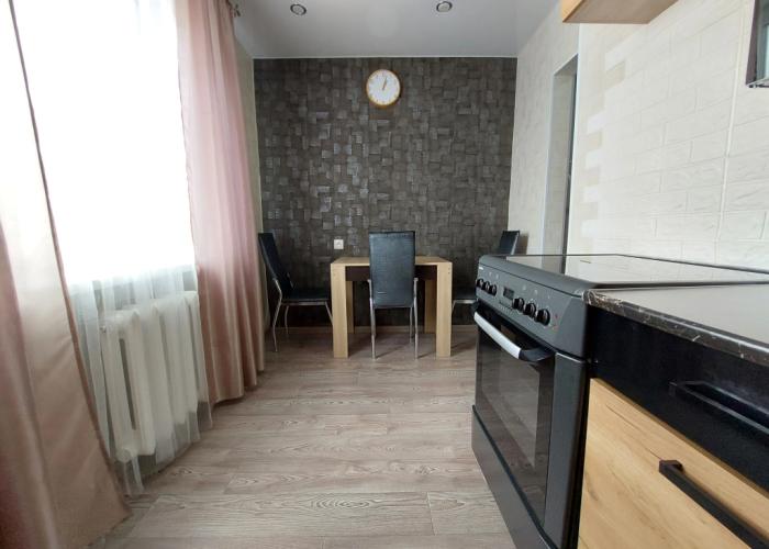 V Zheleznodorozhnoy Chasti Goroda Flat