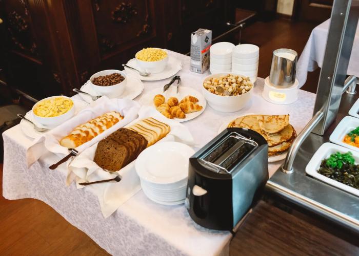 Chajkovskij Na Ulitse Mira Hotel