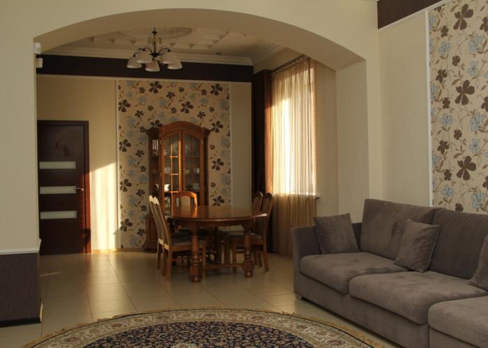Vizit Guest House