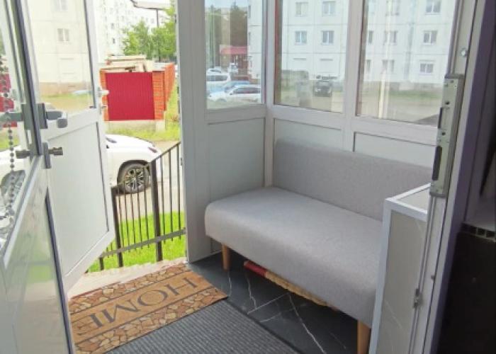 S Otdelnym Vkhodom Na Poligrafistov Flat
