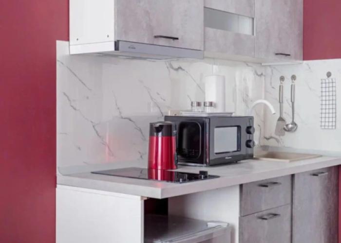 U metro Zyablikovo (RМ13) Flat