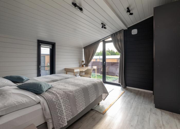 Garnet Holiday. Mir Guest House