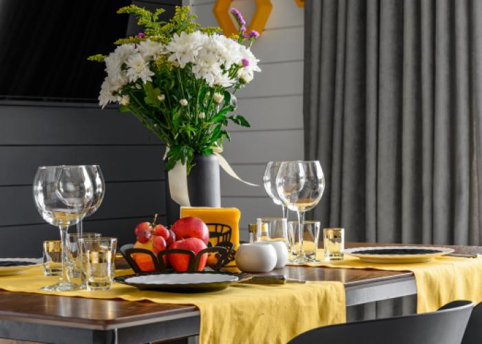Garnet Holiday. Mir Guest House