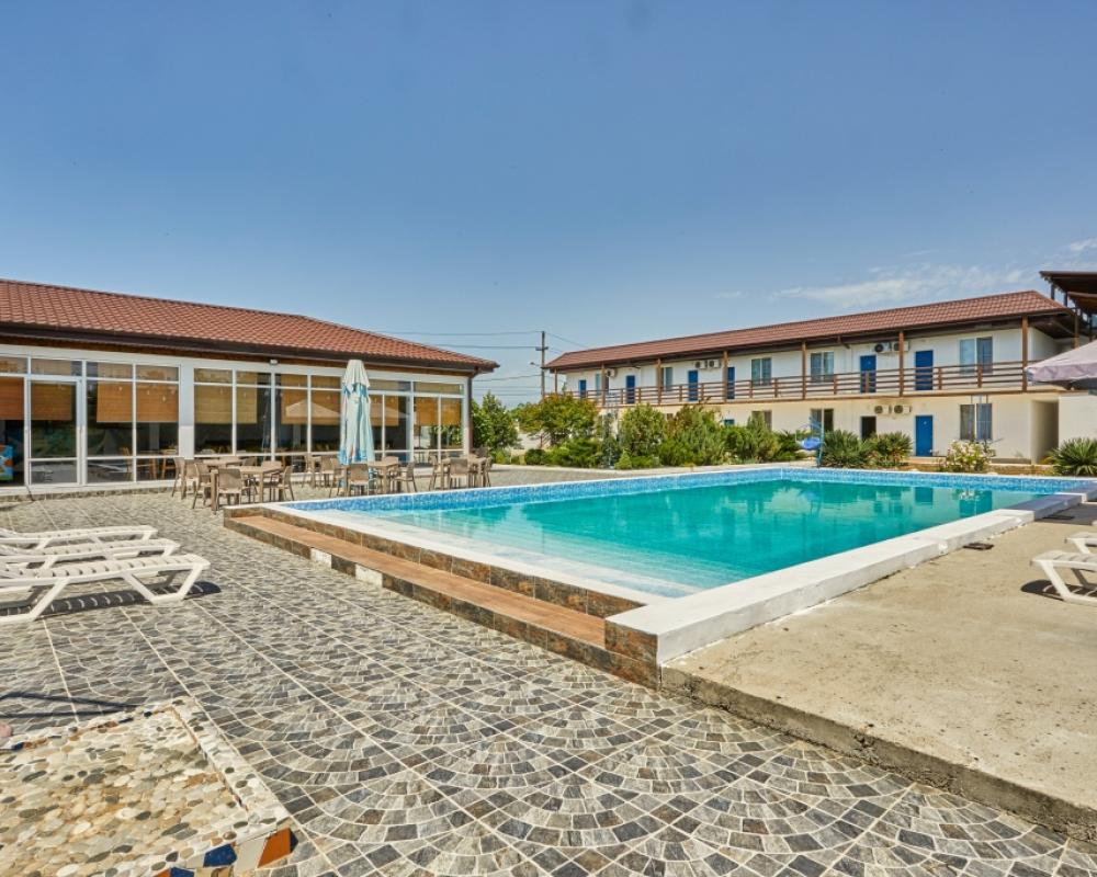 Serebryanyij Plyazh Hotel