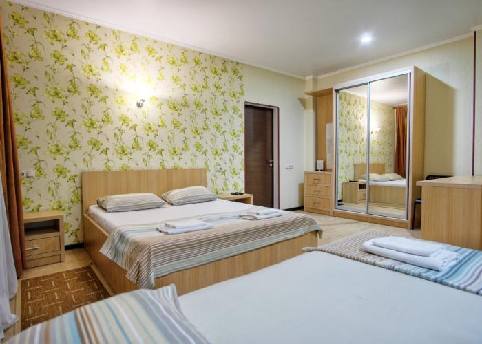 Keleshbej Hotel