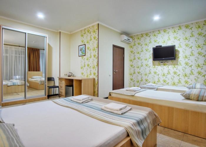 Keleshbej Hotel