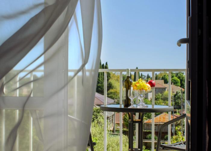 SanZazila Hotel
