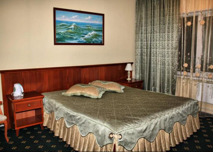 Kedr Hotel