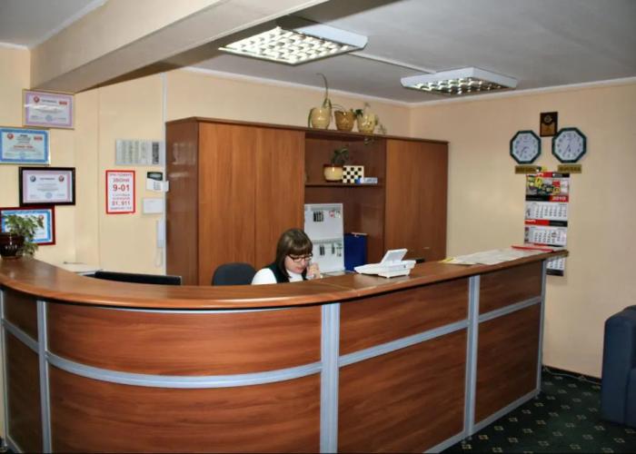 Kedr Hotel