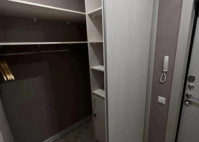 Novyie Apartamentyi Flat