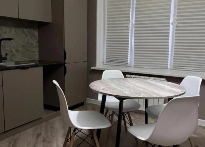 Novyie Apartamentyi Flat