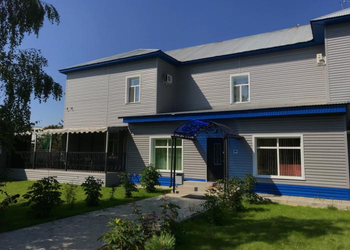 Raduzhnaya Hotel