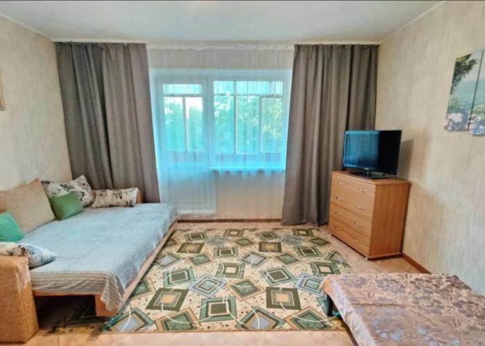 Apart Miass Na Zhukovskogo 12 Apartments