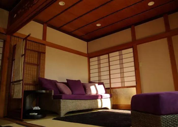 Den House