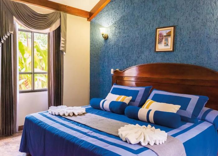 Mansion Los Guichos