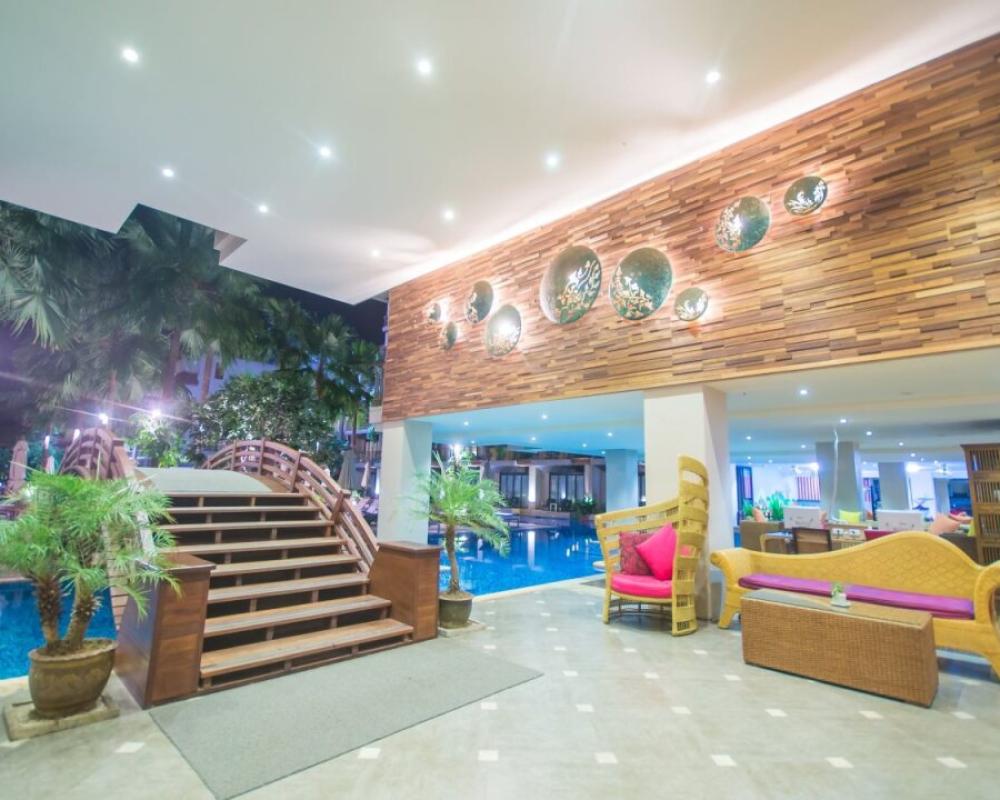 Baan Laimai Beach Resort & Spa