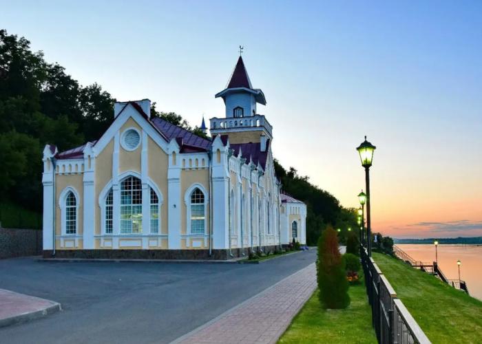 Staraya Bashnya Hotel