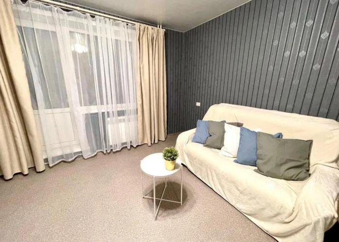 Home Hotel on Yesenin