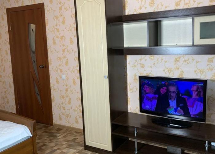 Home Hotel on Institutskaya st., 7