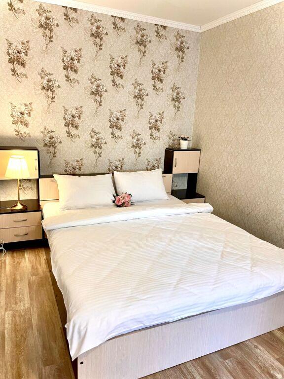 Uyutnaya 2-Komnatnaya Kvartira