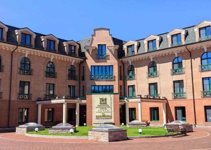 Mezhdunarodny Akademicheskiy Tsentr Garmoniya Resort Hotel