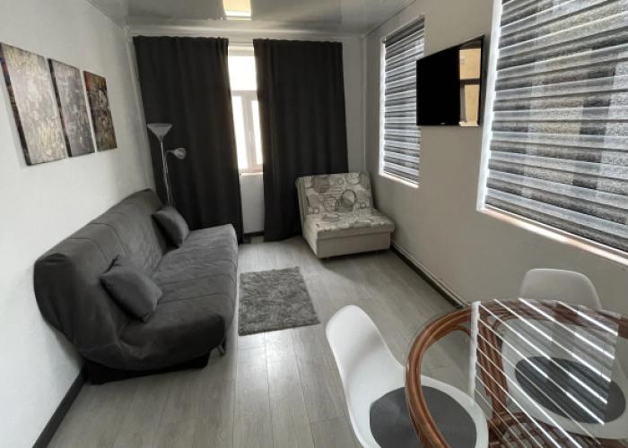 V Istoricheskom Tsentre Goroda Apartment