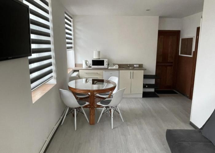V Istoricheskom Tsentre Goroda Apartment