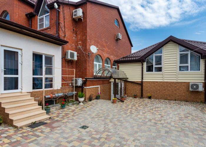 Provance Guest House