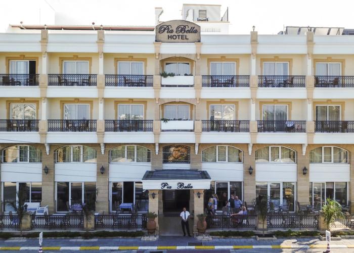 Pia Bella Hotel