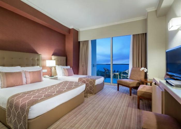 Acapulco Resort Convention SPA Hotel