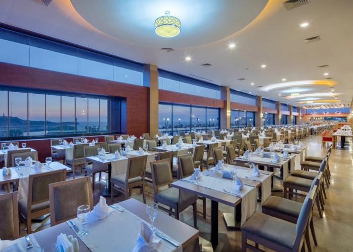 Acapulco Resort Convention SPA Hotel