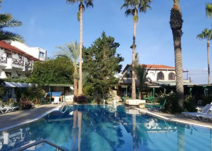 Topset Hotel