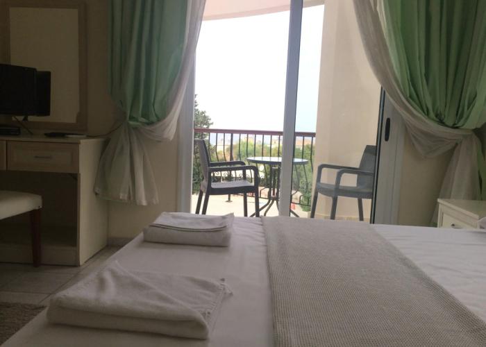 The Prince Inn Hotel & Villas