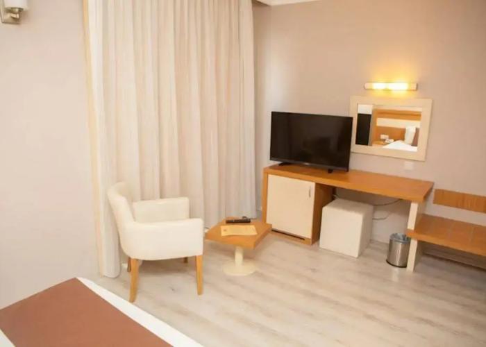Uptown Buyuk Anadolu Girne
