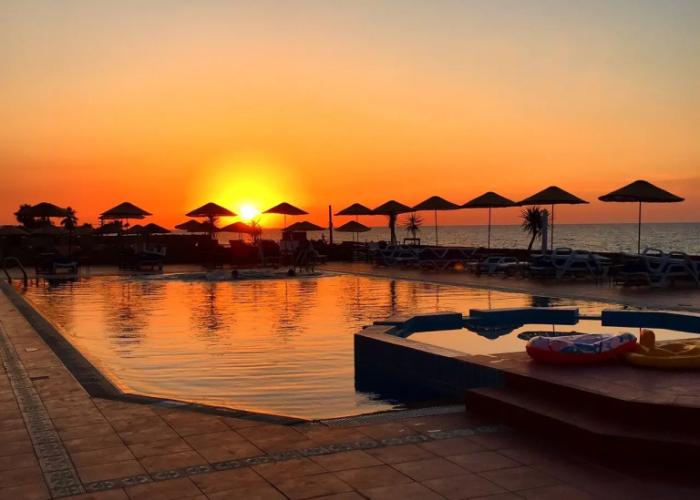 Manolya Hotel
