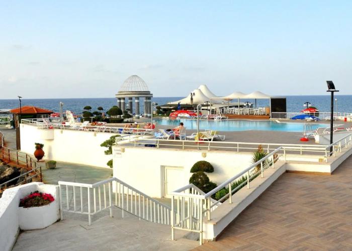 Dome Hotel