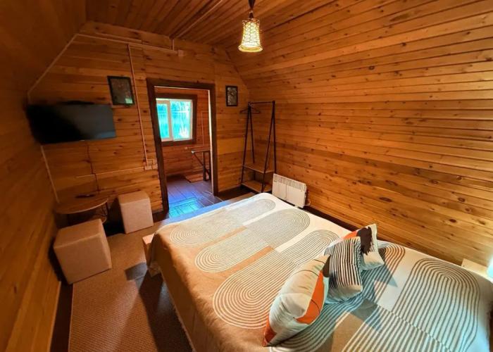 Elan Guest House